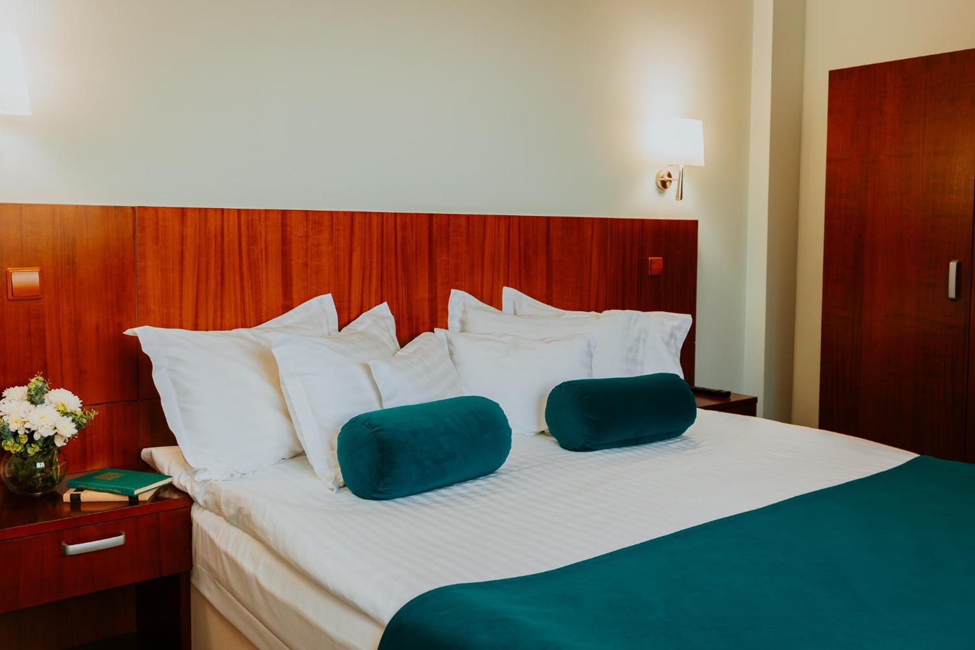 Hotel O3Zone 바일레 투슈나드 외부 사진